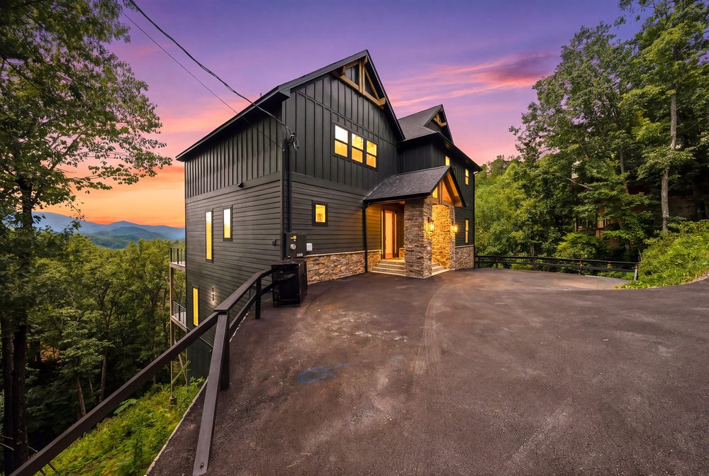 Twilight exterior at 1813 Red Bone Way, Sevierville TN