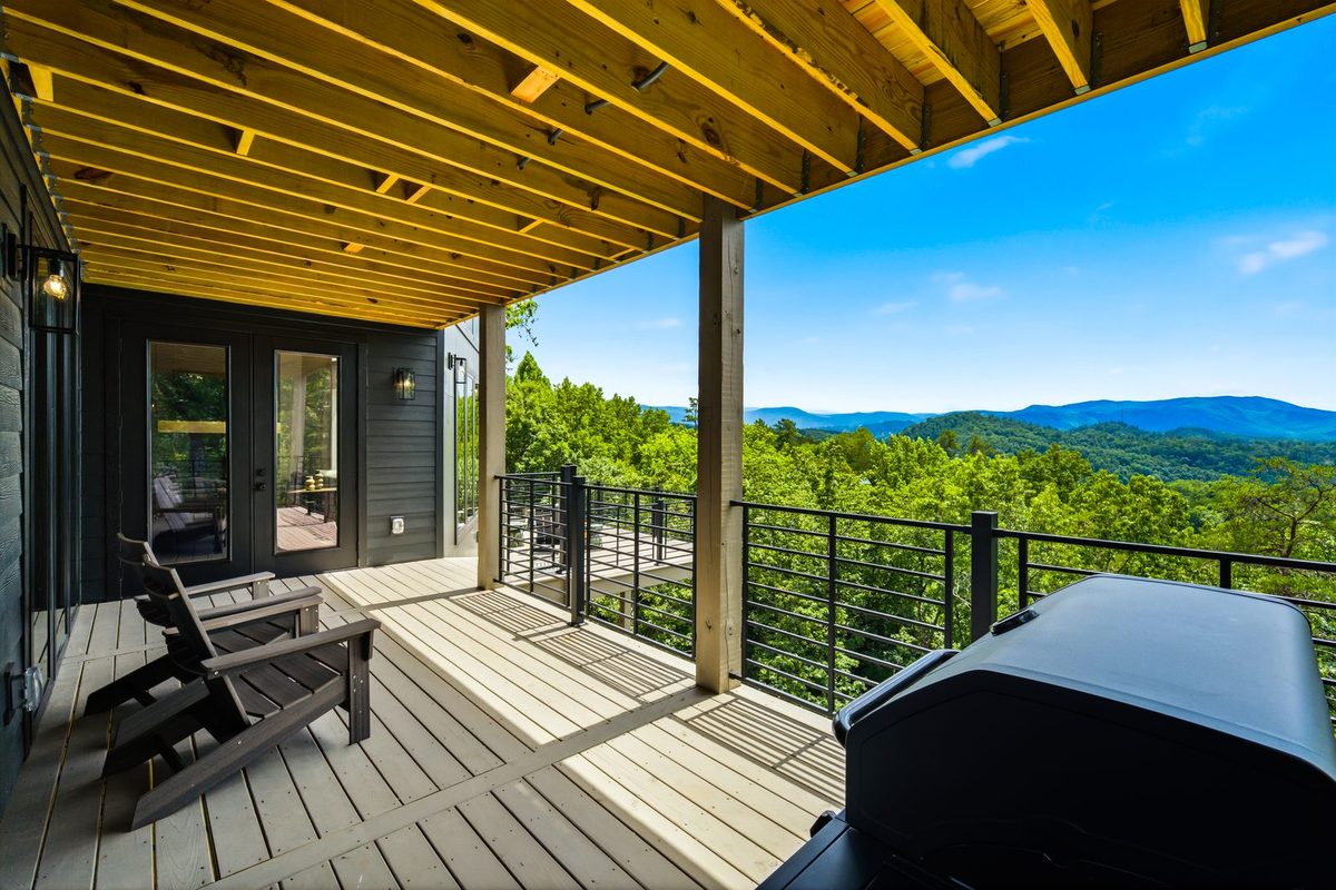 Covered deck with mountain views at 1813 Red Bone Way, Sevierville TN